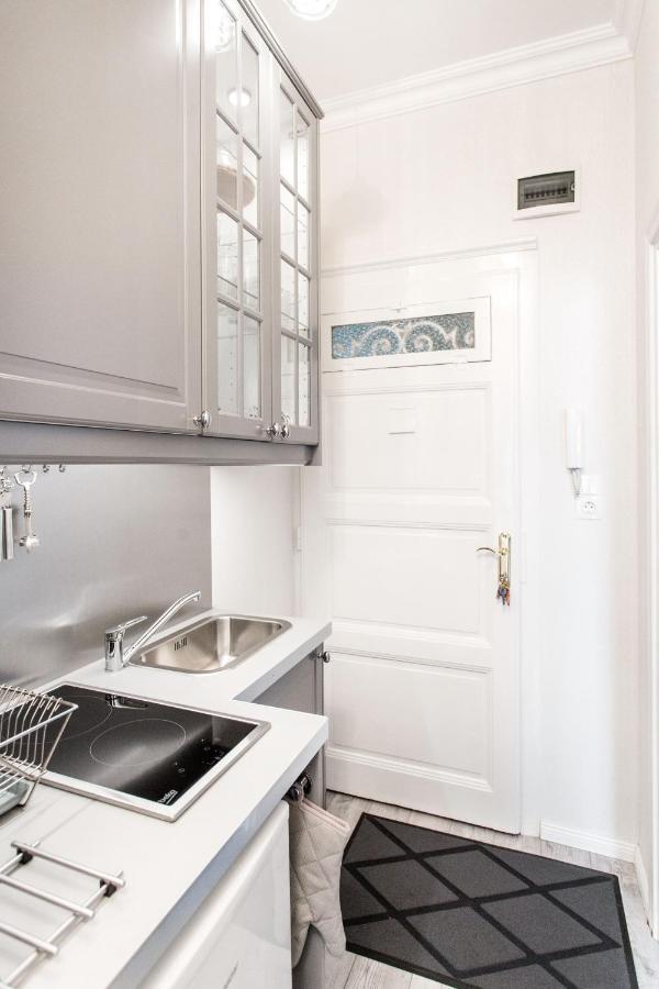 The Little Pearl Close To Westend Apartman Budapest